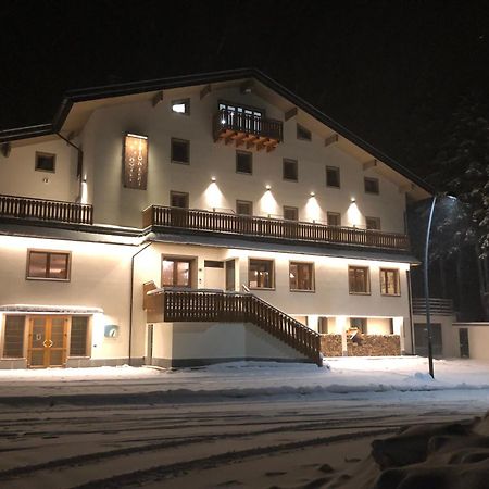 Hotel I Pionieri Abetone Bagian luar foto